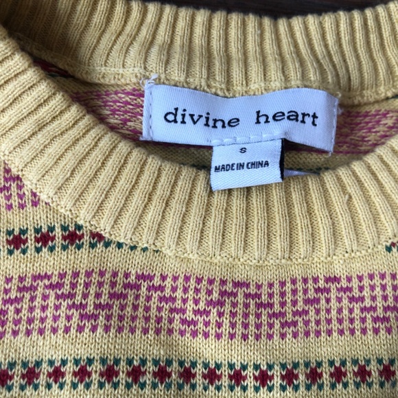 Brand new Divine heart light sweater - Picture 2 of 5